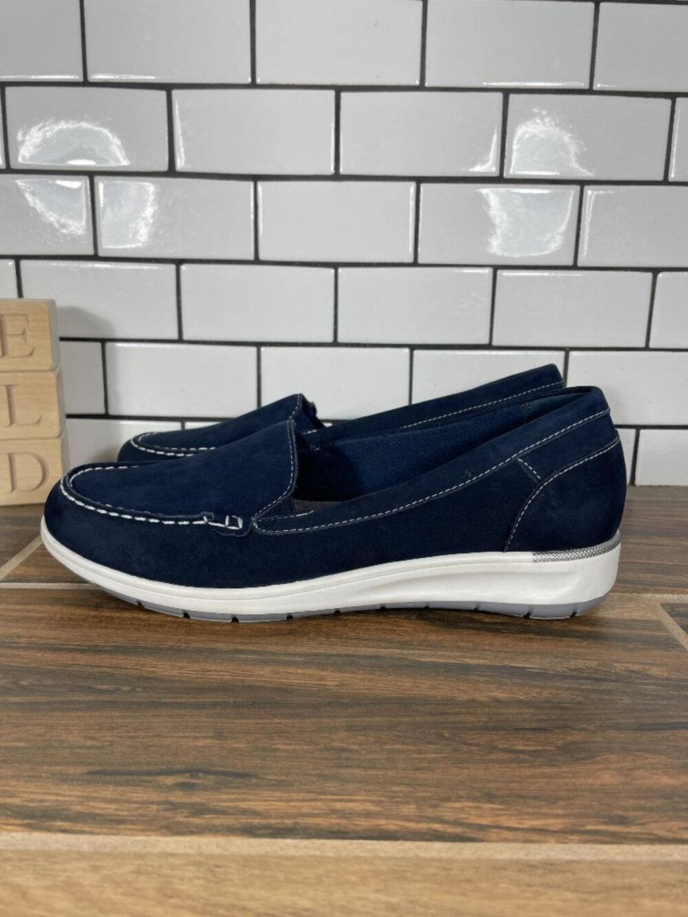 Walking Cradles Oslo Shoes Womens Size 7 Wide Blue Leather Moc Toe Slip On